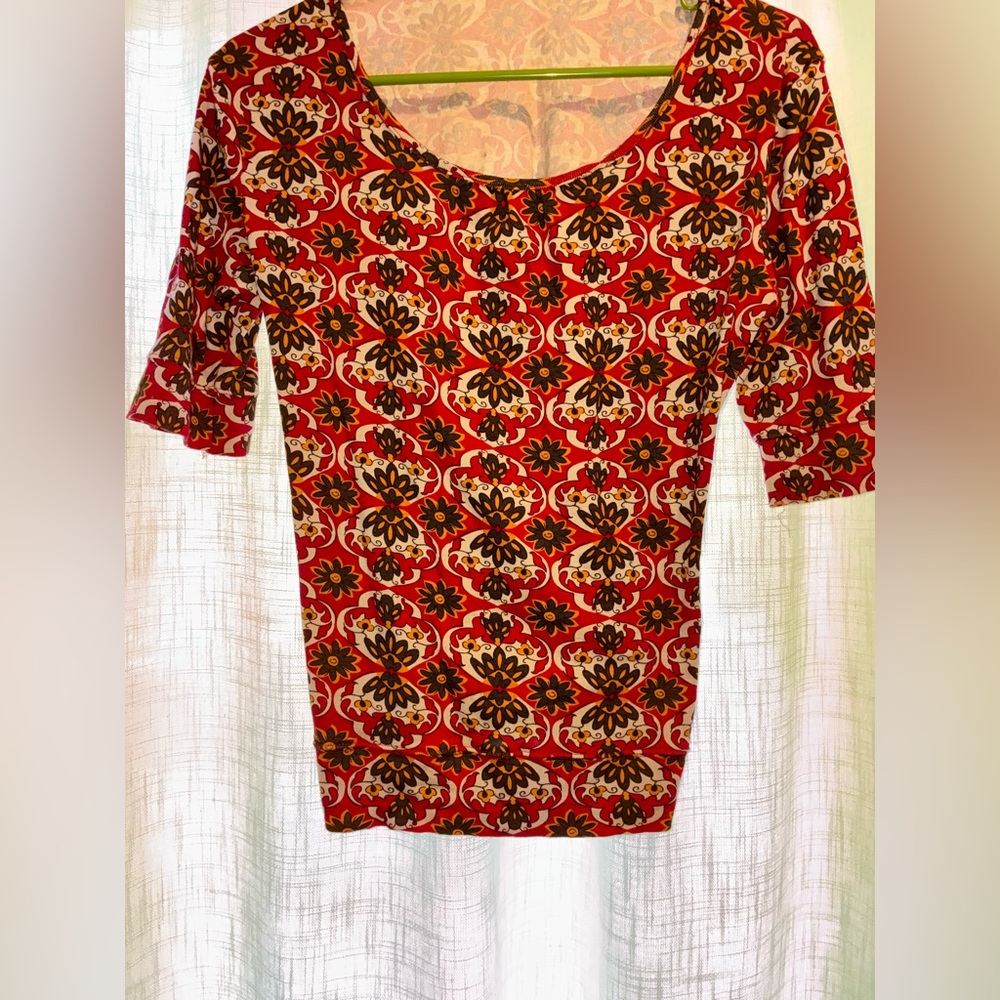 Elegant Red Floral Long Sleeve Top